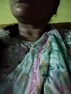 Snapshot of Monika_Telugu_Girl chatting on 11/29/25, 07:06 Monika Telugu Girl online show from 11/29/25, 07:06