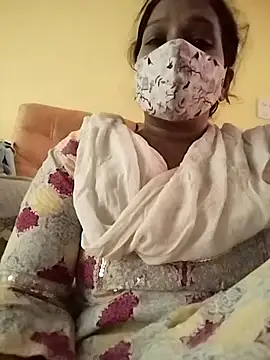 Snapshot of Monika_Telugu_Girl chatting on 12/14/25, 09:03 Monika Telugu Girl online show from 12/14/25, 09:03