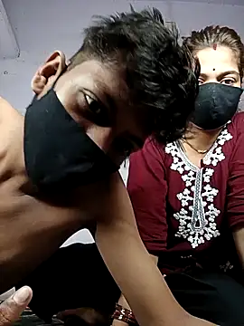 Snapshot of hiddennisha chatting on 09/12/25, 06:41 hiddennisha online show from 09/12/25, 06:41