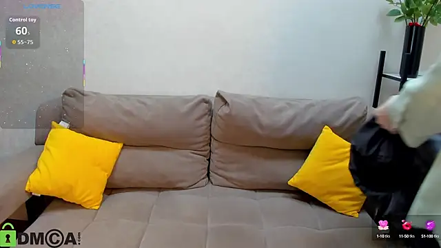 Michele Greenn online show from 10/16/25, 01:17