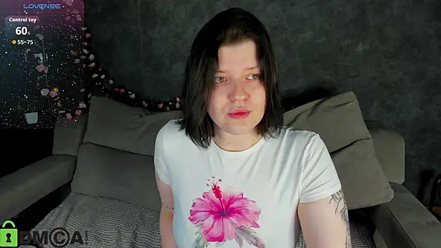 Michele Greenn online show from 10/24/25, 01:13