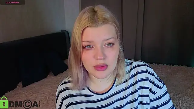 Michele Greenn online show from 05/03/26, 01:11