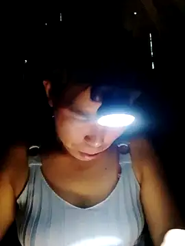 Snapshot of cicnci chatting on 09/30/25, 02:38 cicnci online show from 09/30/25, 02:38