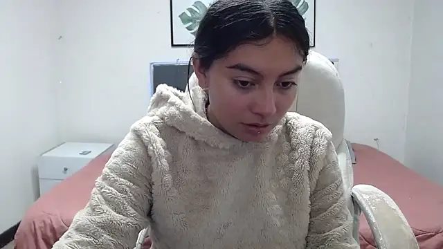 Snapshot of Janne_ chatting on 01/16/26, 09:46 Janne online show from 01/16/26, 09:46