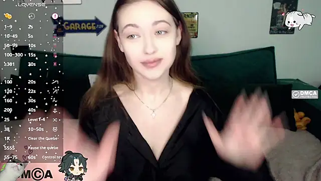 Snapshot of AmourLily chatting on 01/19/26, 01:48 AmourLily online show from 01/19/26, 01:48