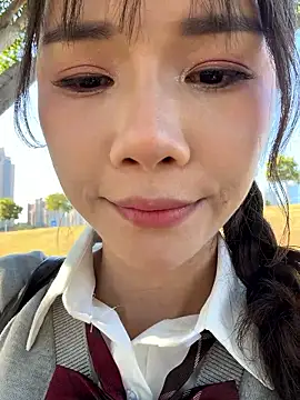 Snapshot of Adora188 chatting on 11/22/25, 06:34 Adora188 online show from 11/22/25, 06:34