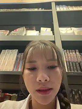 Snapshot of Adora188 chatting on 12/20/25, 07:15 Adora188 online show from 12/20/25, 07:15