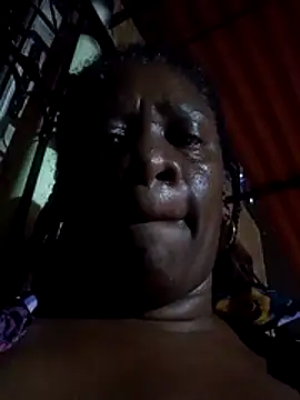 Snapshot of randyboom chatting on 12/11/24, 10:47 randyboom online show from 12/11/24, 10:47