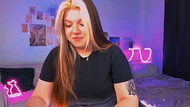 kissmywings online show from 09/08/25, 02:49