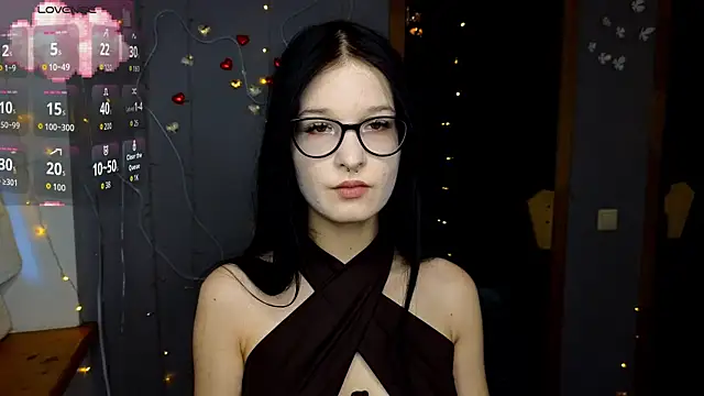 AlicaMoons online show from 09/11/25, 11:32