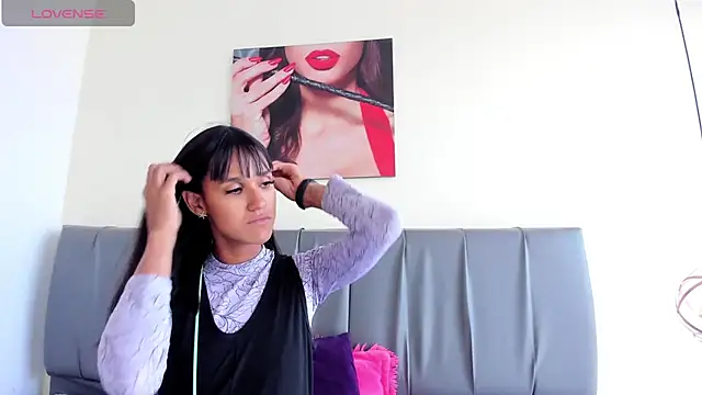 iisabella noa online show from 06/02/26, 12:40