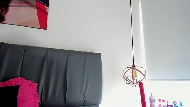 iisabella noa online show from 06/05/26, 12:44