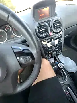 Snapshot of giova17cm chatting on 09/20/25, 09:21 giova17cm online show from 09/20/25, 09:21