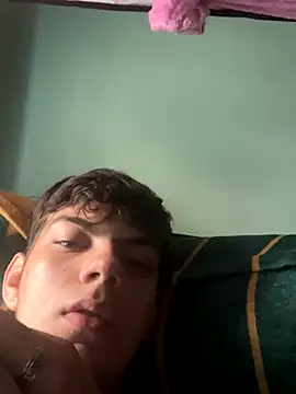 Snapshot of Cos_minn chatting on 12/01/25, 07:24 Cos minn online show from 12/01/25, 07:24