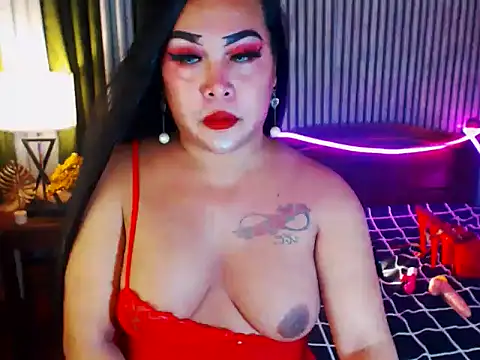 CumFactoryLuna online show from 04/27/26, 02:04