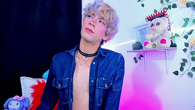 Cooperrosscute233 online show from 10/14/25, 07:25