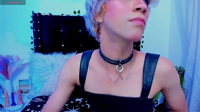 Cooperrosscute233 online show from 11/07/25, 10:10