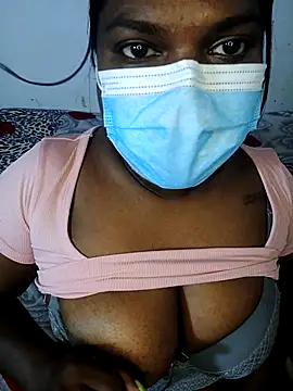 Snapshot of chubybabi chatting on 09/18/25, 04:03 chubybabi online show from 09/18/25, 04:03