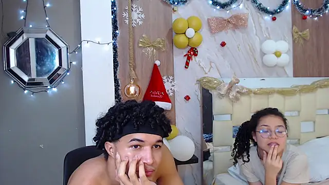 fire and moon online show from 12/17/25, 06:08