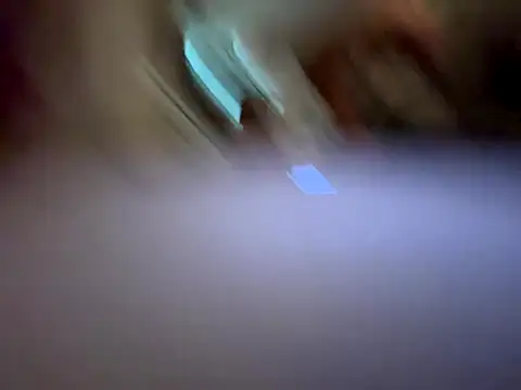 Snapshot of sinBud452 chatting on 10/18/25, 05:25 sinBud452 online show from 10/18/25, 05:25