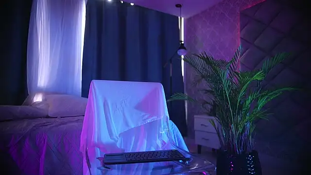 grayce blossoms 24 online show from 09/16/25, 08:21