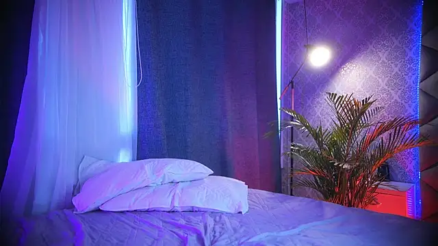 grayce blossoms 24 online show from 09/23/25, 08:01