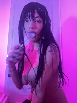 grayce blossoms 24 online show from 10/10/25, 07:46