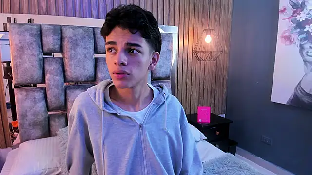 owen  johnson online show from 11/08/25, 11:32