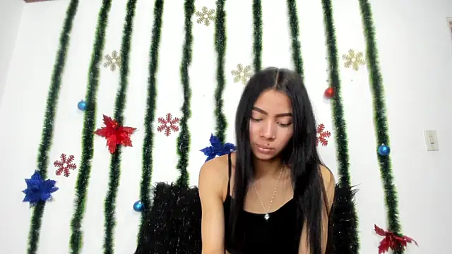 Camila Martiinez online show from 11/21/25, 08:40