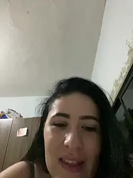 Snapshot of IvettSt_ chatting on 01/13/26, 04:29 IvettSt online show from 01/13/26, 04:29