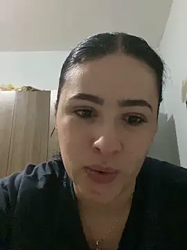 Snapshot of IvettSt_ chatting on 04/06/26, 04:10 IvettSt online show from 04/06/26, 04:10