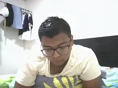 Adrian Saint online show from 09/14/25, 02:49