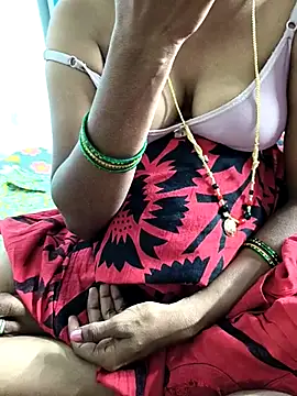 Snapshot of TeluguhotRani chatting on 11/29/25, 04:21 TeluguhotRani online show from 11/29/25, 04:21