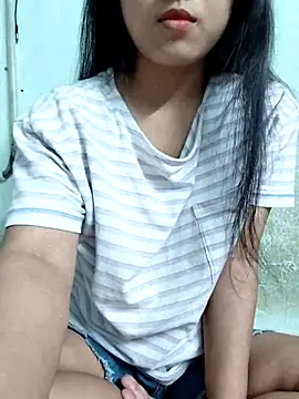 Snapshot of BabySweet-18 chatting on 04/02/26, 07:17 BabySweet-18 online show from 04/02/26, 07:17