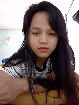 Snapshot of BabySweet-18 chatting on 04/05/26, 11:40 BabySweet-18 online show from 04/05/26, 11:40