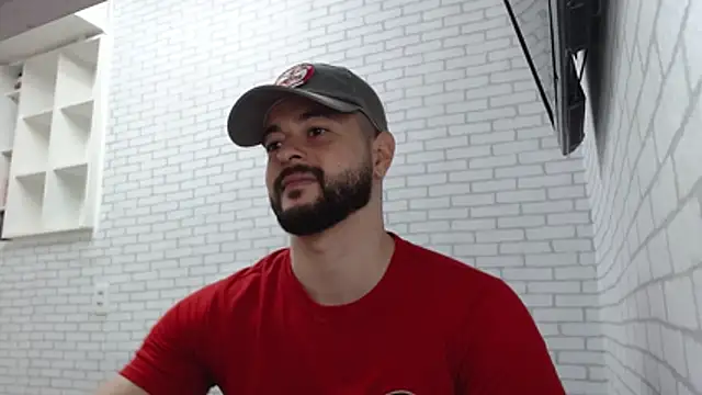 BombeiroHotx online show from 11/08/25, 08:07