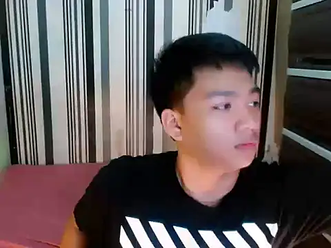 Snapshot of Mister_officer69 chatting on 02/20/26, 05:13 Mister officer69 online show from 02/20/26, 05:13