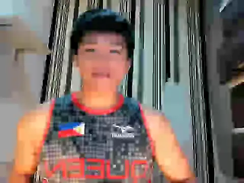 Snapshot of Mister_officer69 chatting on 03/28/26, 06:18 Mister officer69 online show from 03/28/26, 06:18