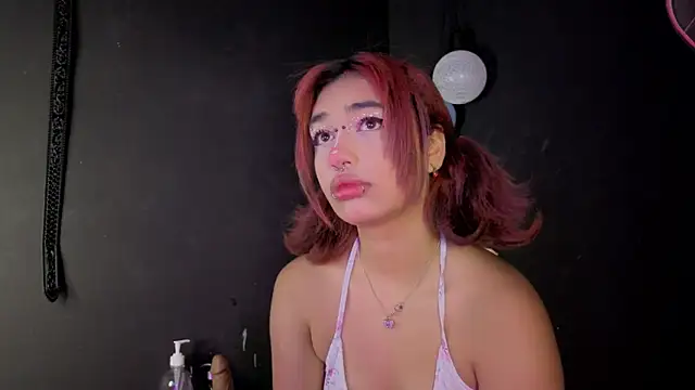 zoelight18 online show from 09/28/25, 09:14