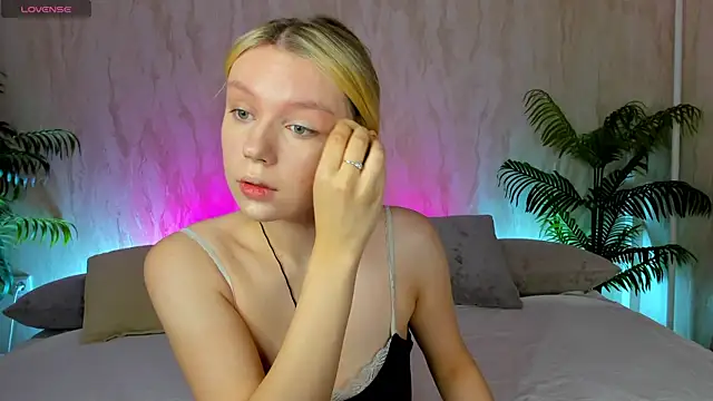 Casey Miller online show from 09/30/25, 12:15