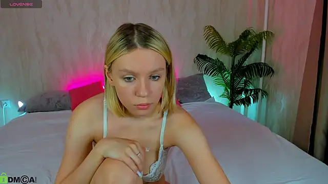 Casey Miller online show from 10/10/25, 09:19