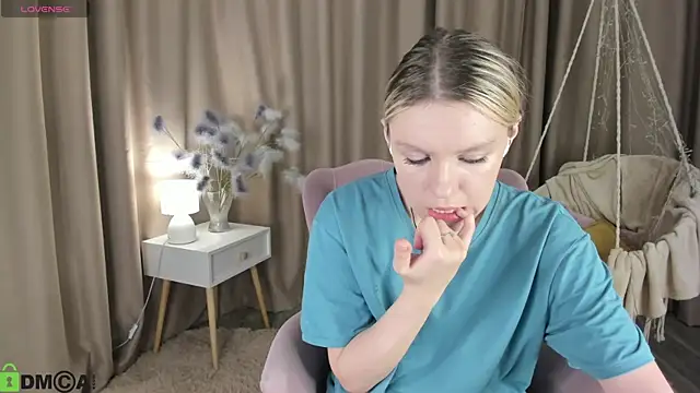 Casey Miller online show from 10/22/25, 10:53