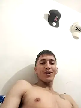 Snapshot of Carlos11123 chatting on 10/04/25, 07:23 Carlos11123 online show from 10/04/25, 07:23