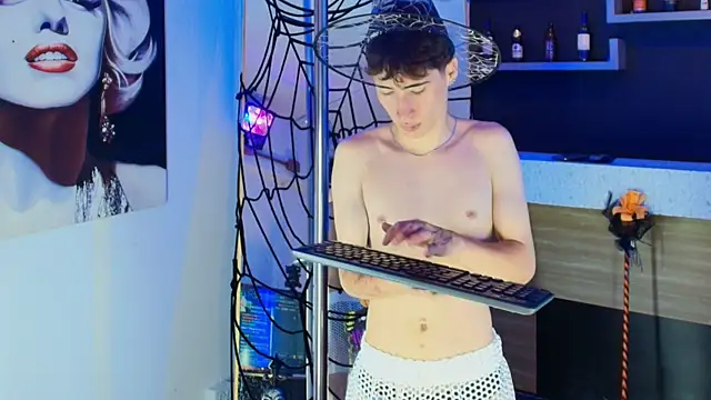  DantFox  online show from 10/30/25, 09:26