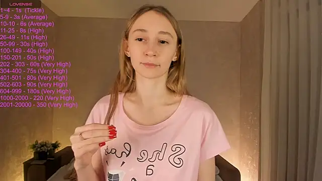 BeatrixHiett online show from 10/28/25, 05:33