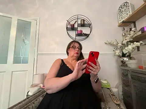 BuxomKitty BBW online show from 07/01/26, 11:45