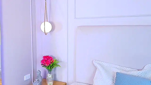 ZoehAngel online show from 09/27/25, 11:26