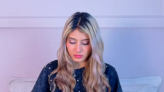 ZoehAngel online show from 10/06/25, 11:18