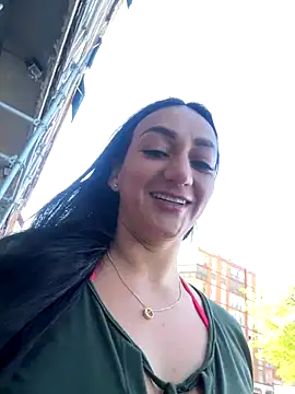 Snapshot of Ninabigtitied chatting on 09/25/25, 08:51 Ninabigtitied online show from 09/25/25, 08:51