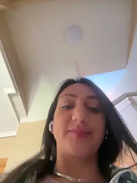 Snapshot of Ninabigtitied chatting on 10/06/25, 12:57 Ninabigtitied online show from 10/06/25, 12:57